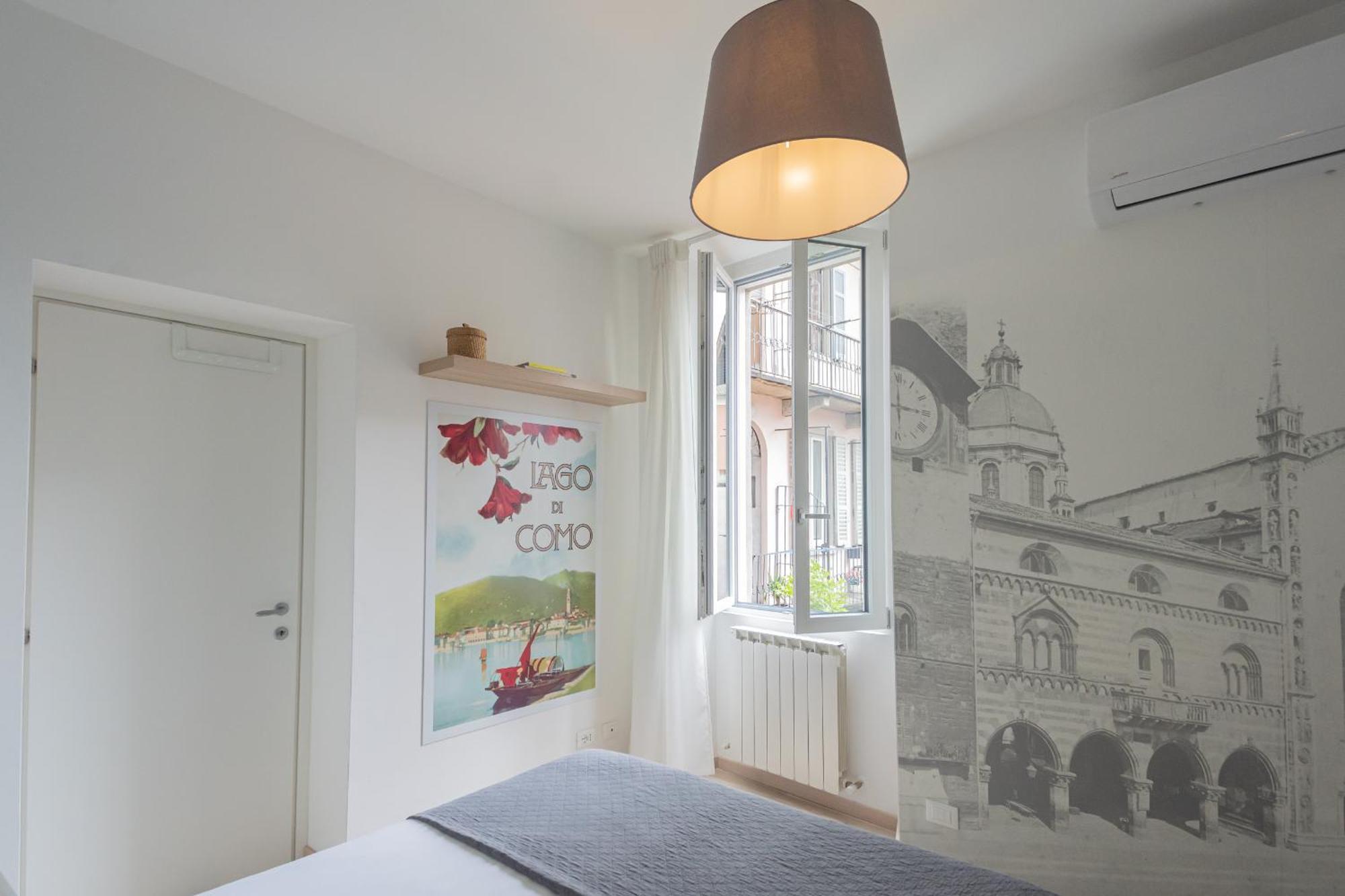 Old Court Hideaway By Rent All Como Exterior photo